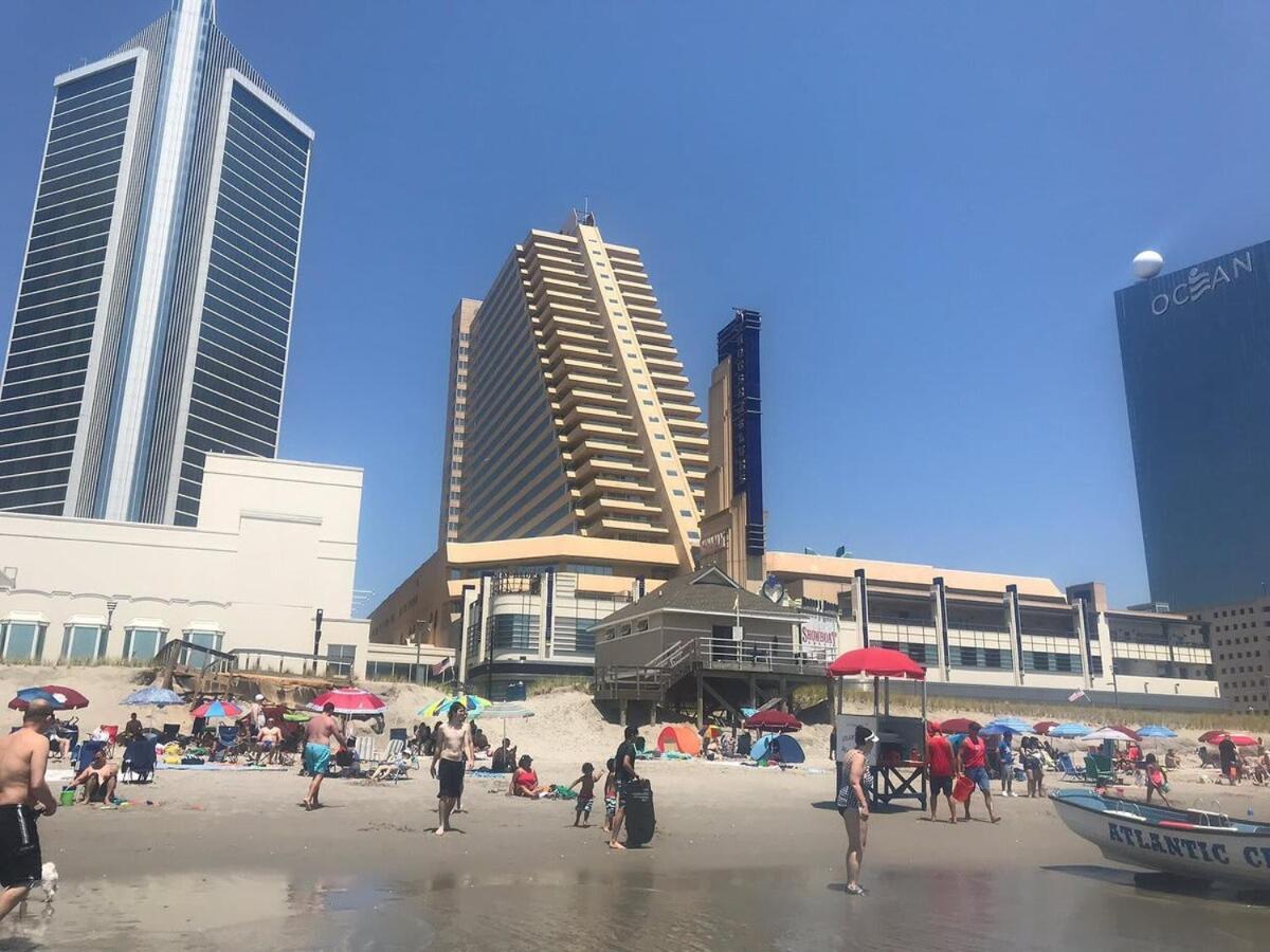 Huge Beachfront Condo Cozysuites At Showboat Atlantic City Exterior photo